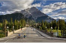 Banff Avenue-Banff National Park Banff Avenue-Banff National Park